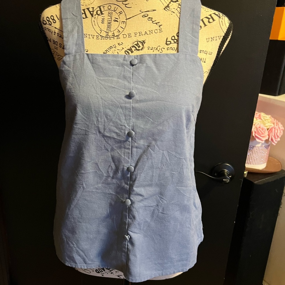 TheClosetlover linen top